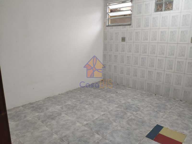Casa à venda com 2 quartos, 180m² - Foto 13