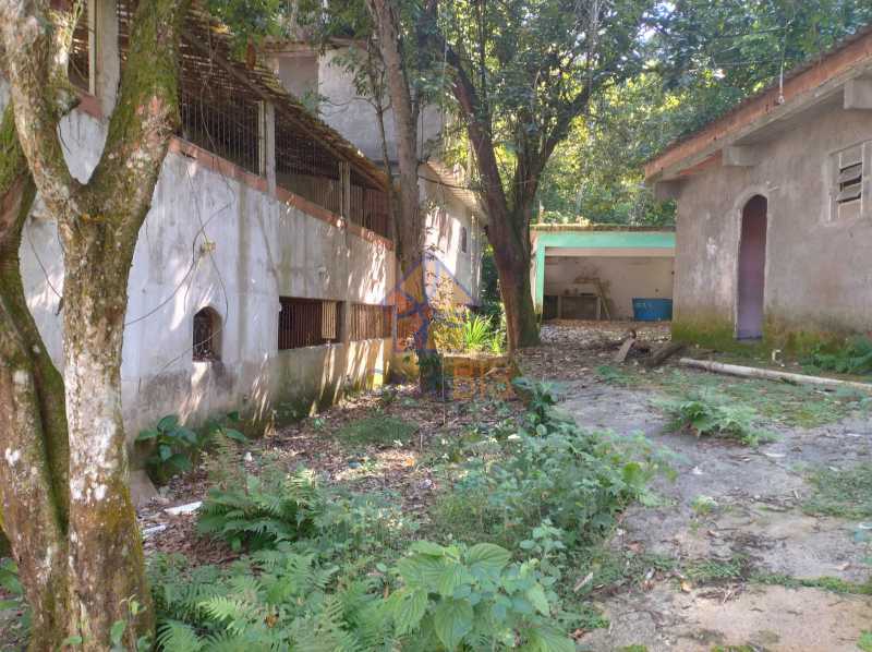 Sítio à venda com 8 quartos, 250m² - Foto 3