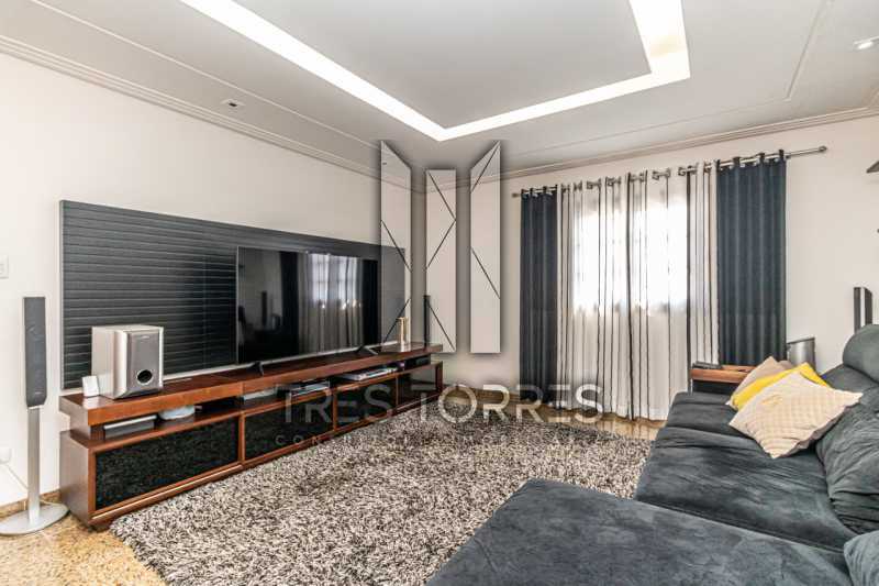 Casa à venda com 4 quartos, 350m² - Foto 13