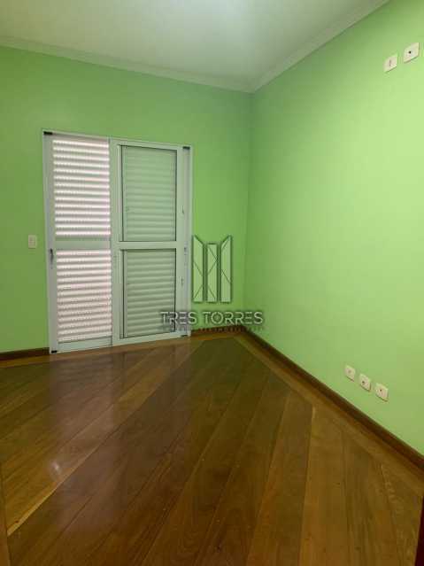 Casa à venda com 4 quartos, 328m² - Foto 16