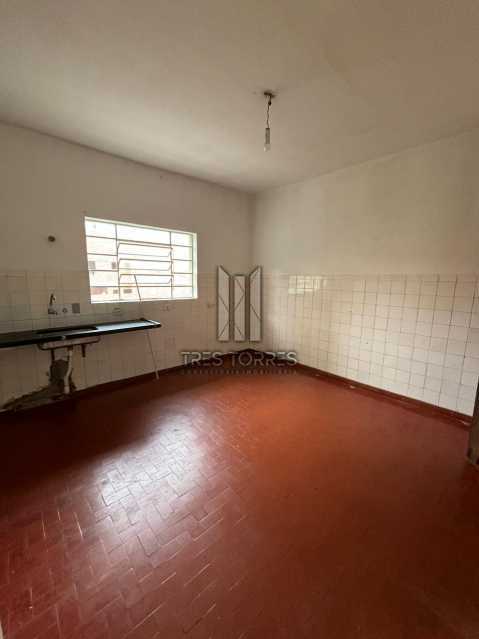 Casa para alugar com 2 quartos, 148m² - Foto 16