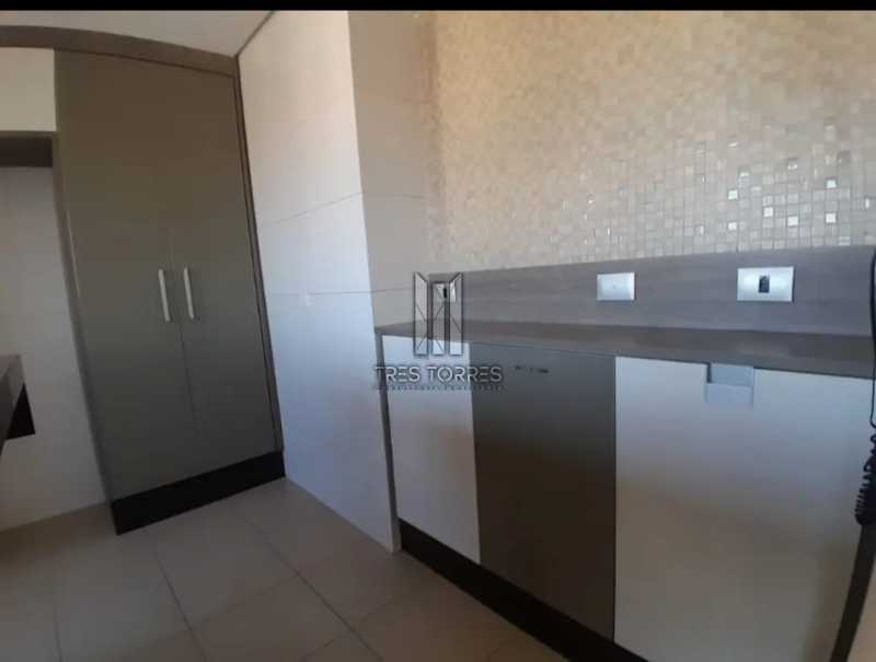 Cobertura à venda com 2 quartos, 150m² - Foto 4
