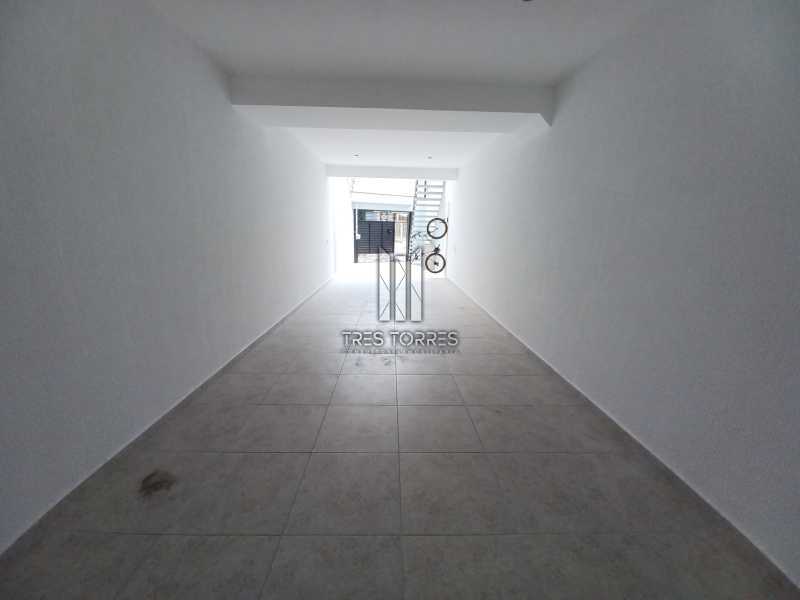 Casa à venda com 2 quartos, 108m² - Foto 5