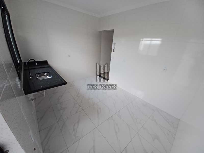 Casa à venda com 2 quartos, 108m² - Foto 9