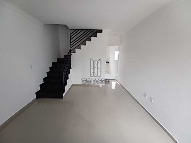 Casa à venda com 2 quartos, 108m² - Foto 14