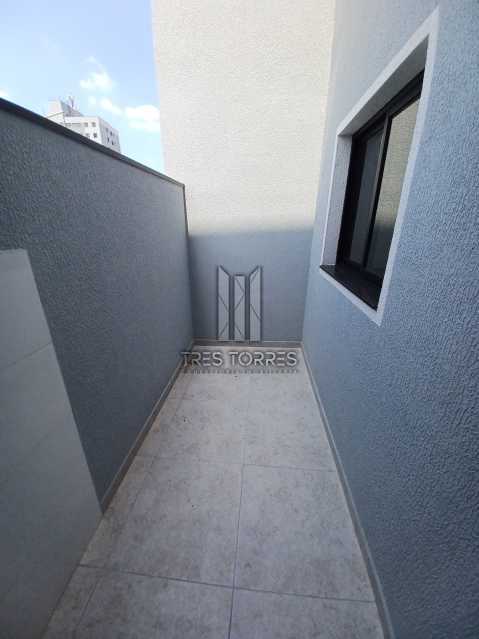 Casa à venda com 2 quartos, 108m² - Foto 23
