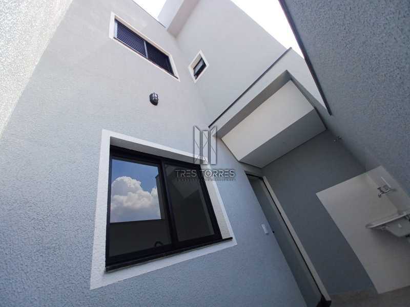 Casa à venda com 2 quartos, 108m² - Foto 24