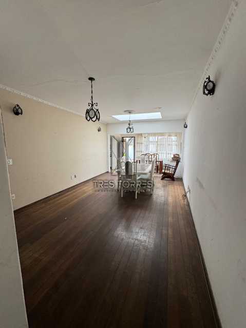 Casa, 3 quartos, 260 m² - Foto 4