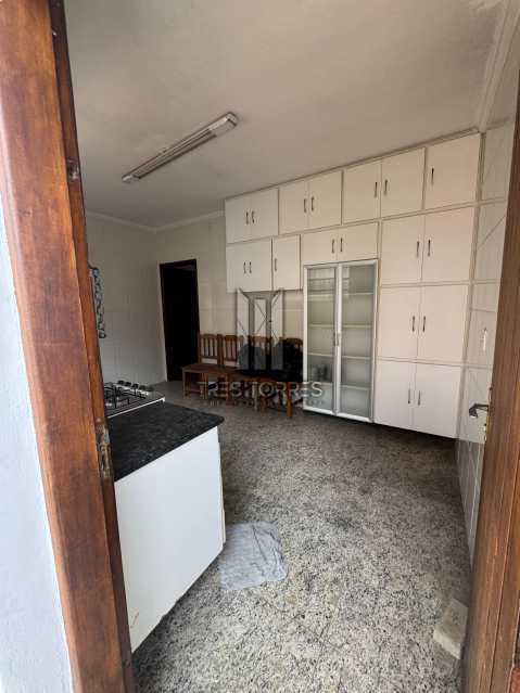 Casa, 3 quartos, 260 m² - Foto 10