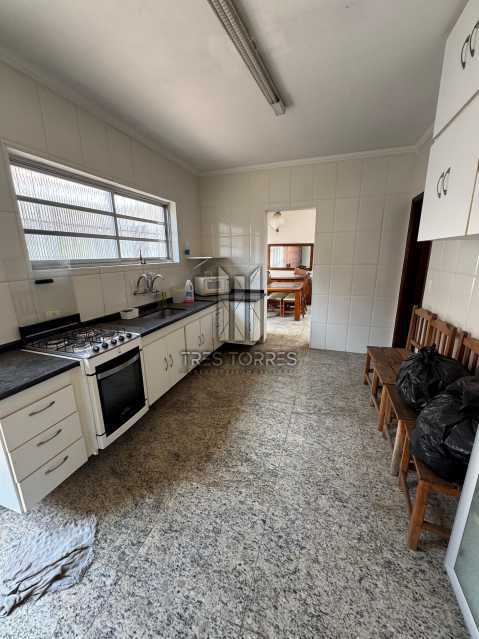 Casa, 3 quartos, 260 m² - Foto 11