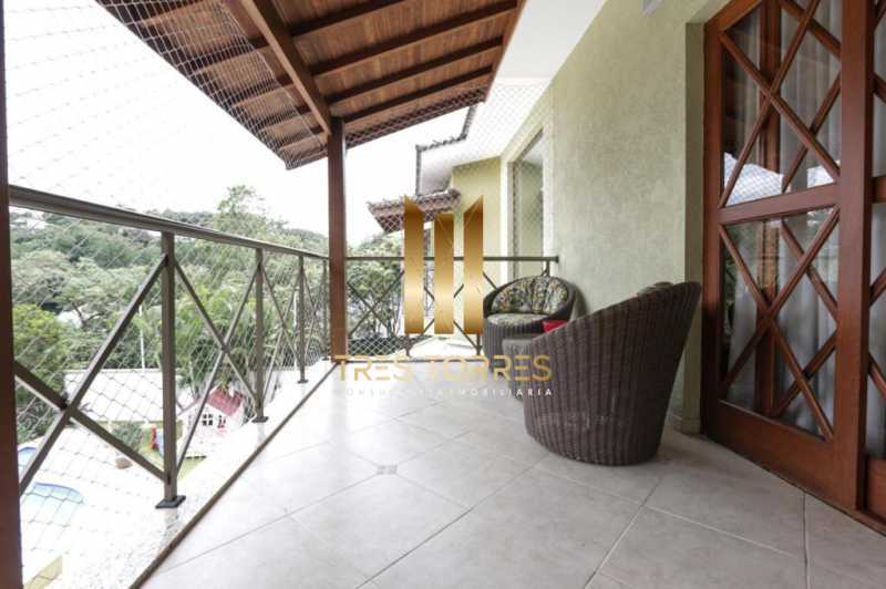 Casa de Condomínio à venda com 4 quartos, 480m² - Foto 12