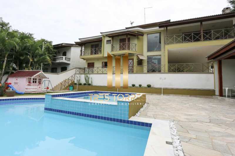 Casa de Condomínio à venda com 4 quartos, 480m² - Foto 5