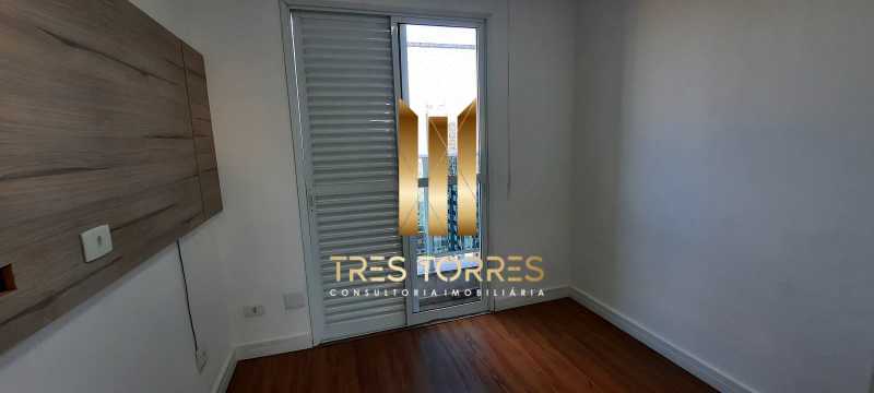 Apartamento à venda com 4 quartos, 189m² - Foto 8