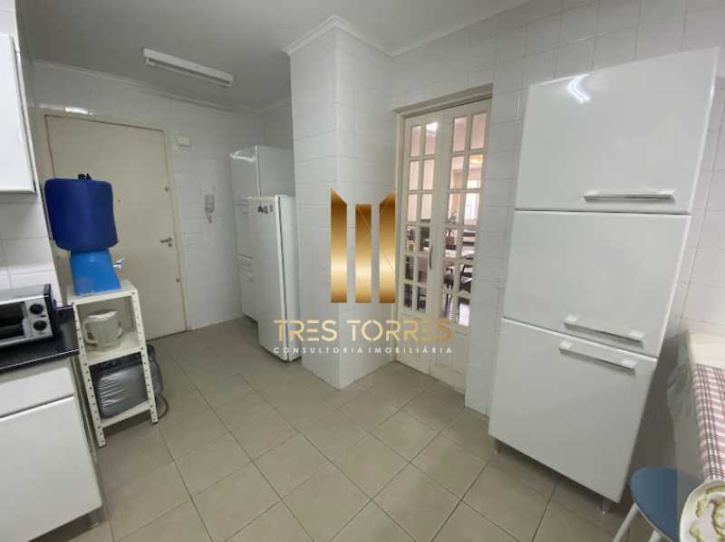 Apartamento para alugar com 3 quartos, 110m² - Foto 21