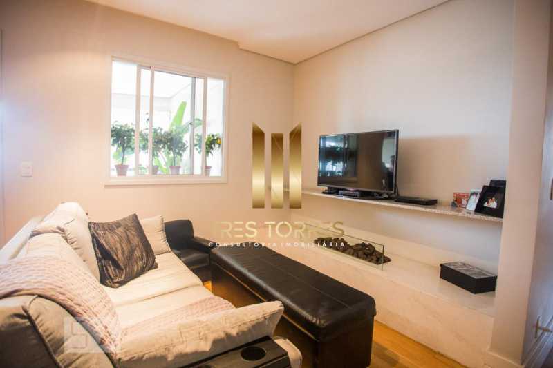 Apartamento à venda com 2 quartos, 110m² - Foto 4