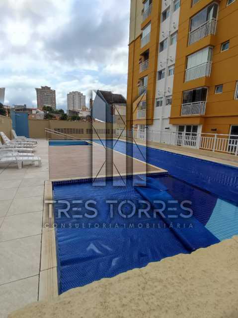 Apartamento à venda com 2 quartos, 68m² - Foto 25