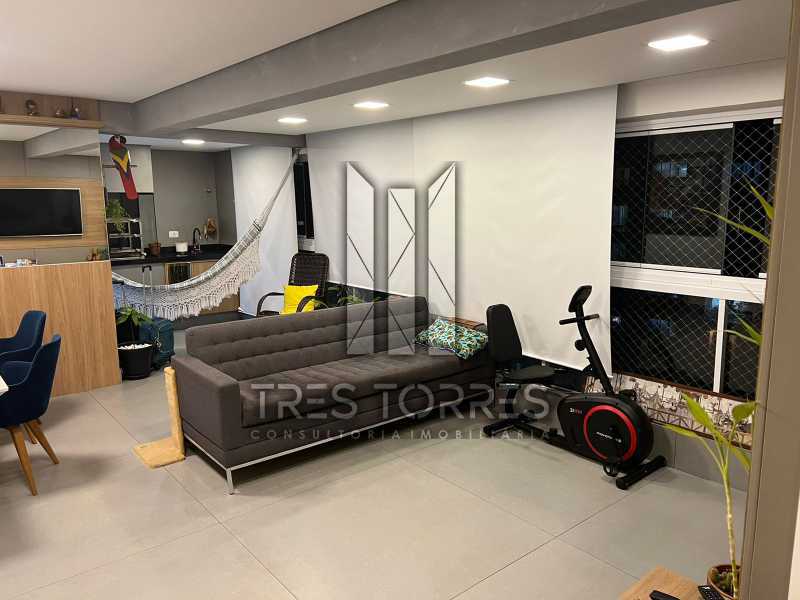 Apartamento à venda com 3 quartos, 112m² - Foto 3