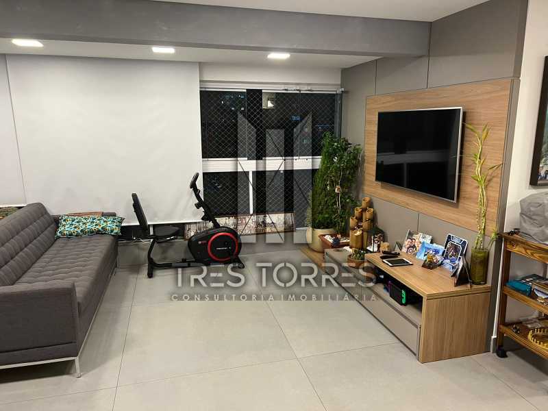 Apartamento à venda com 3 quartos, 112m² - Foto 4