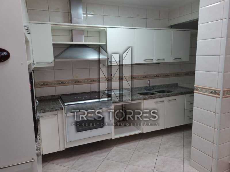 Casa à venda com 3 quartos, 160m² - Foto 1