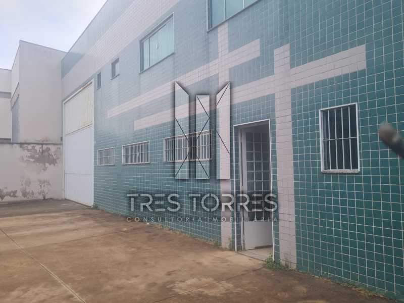 Depósito-Galpão-Armazém à venda, 585m² - Foto 2