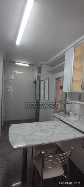 Apartamento à venda com 3 quartos, 98m² - Foto 8