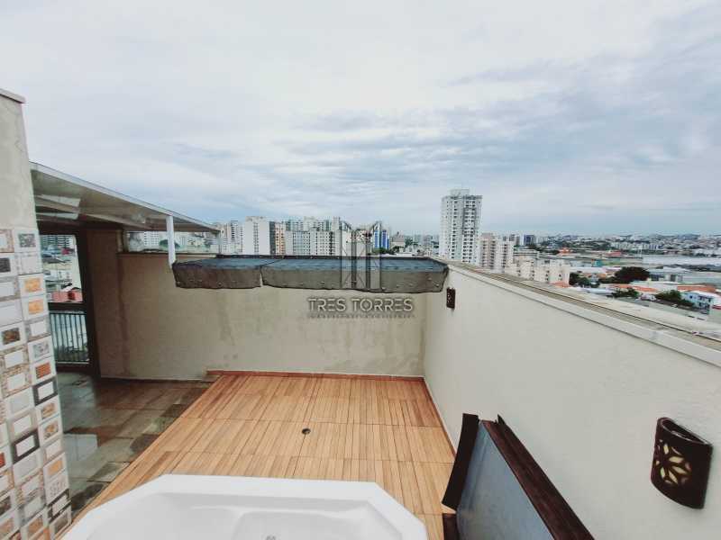 Apartamento à venda com 2 quartos, 136m² - Foto 3