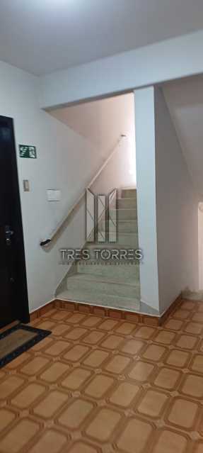 Apartamento à venda e aluguel com 2 quartos, 77m² - Foto 20