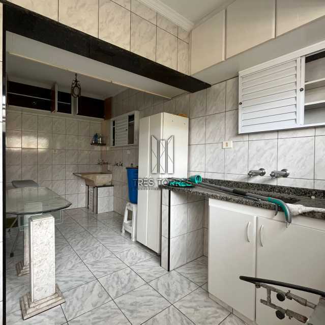 Casa à venda com 3 quartos, 213m² - Foto 23