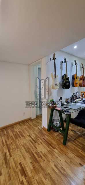 Apartamento à venda com 3 quartos, 123m² - Foto 7