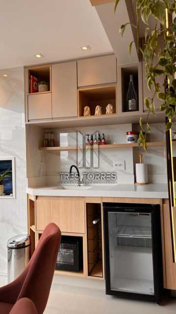 Apartamento à venda com 2 quartos, 67m² - Foto 1