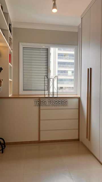 Apartamento à venda com 2 quartos, 67m² - Foto 19