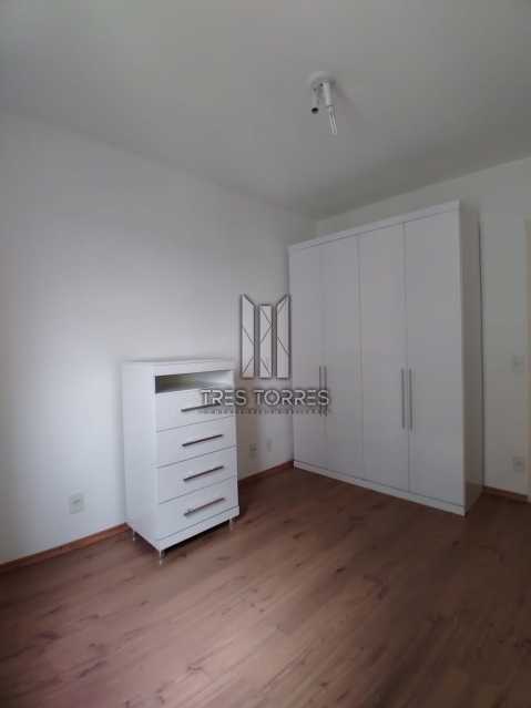 Apartamento à venda com 2 quartos, 60m² - Foto 13