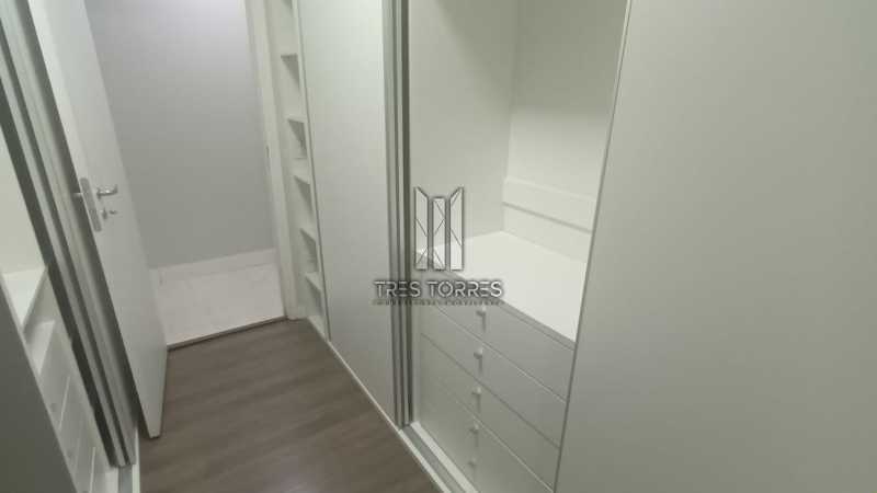 Apartamento à venda com 4 quartos, 162m² - Foto 4