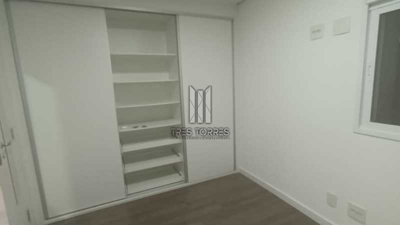 Apartamento à venda com 4 quartos, 162m² - Foto 9