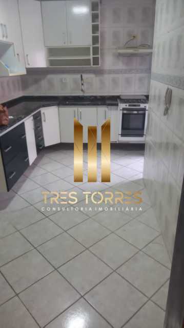 Apartamento à venda com 2 quartos, 76m² - Foto 5