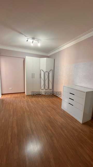 Apartamento para alugar com 3 quartos, 150m² - Foto 9