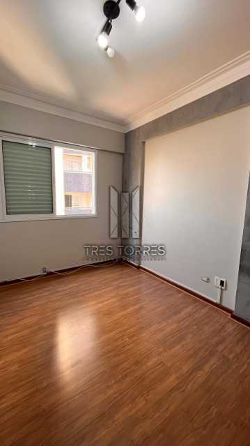 Apartamento para alugar com 3 quartos, 150m² - Foto 14