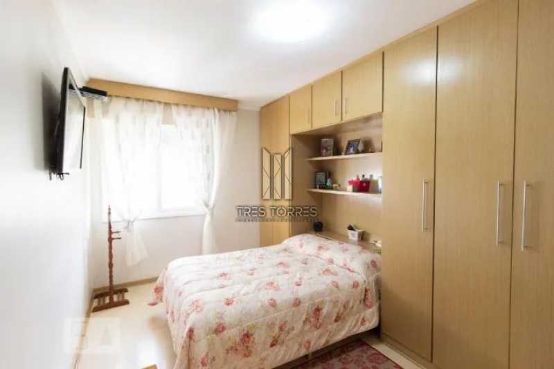 Apartamento à venda com 3 quartos, 123m² - Foto 10