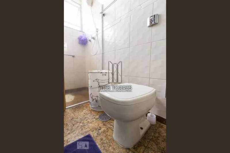 Apartamento à venda com 3 quartos, 123m² - Foto 19