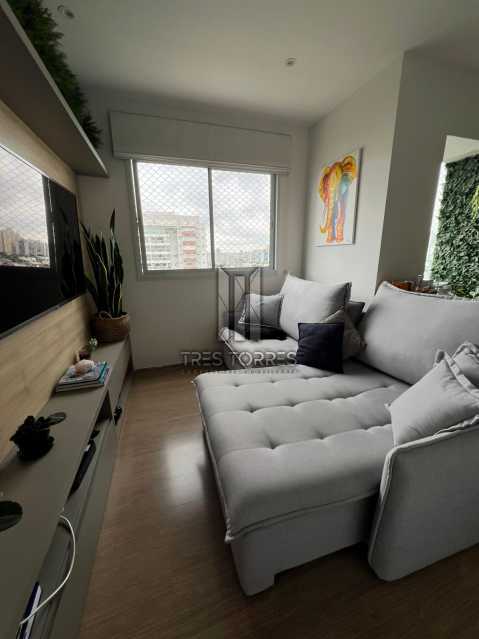 Apartamento à venda com 3 quartos - Foto 11