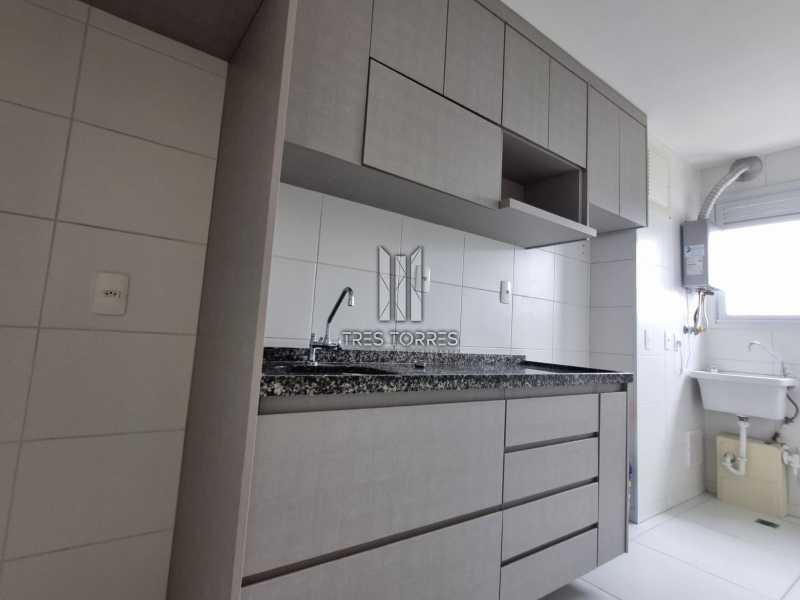 Apartamento à venda com 2 quartos, 56m² - Foto 9