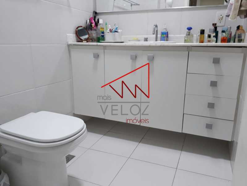 Apartamento à venda com 3 quartos, 100m² - Foto 12