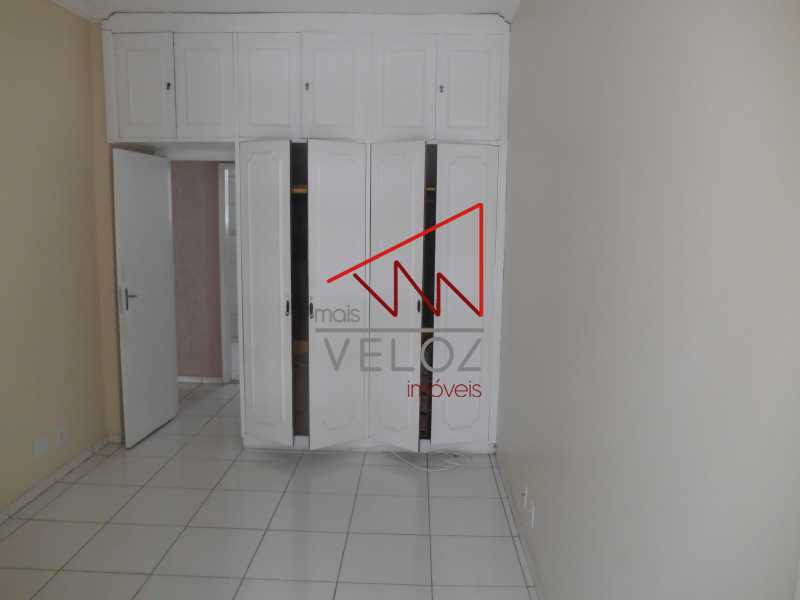 Apartamento à venda com 2 quartos, 66m² - Foto 12