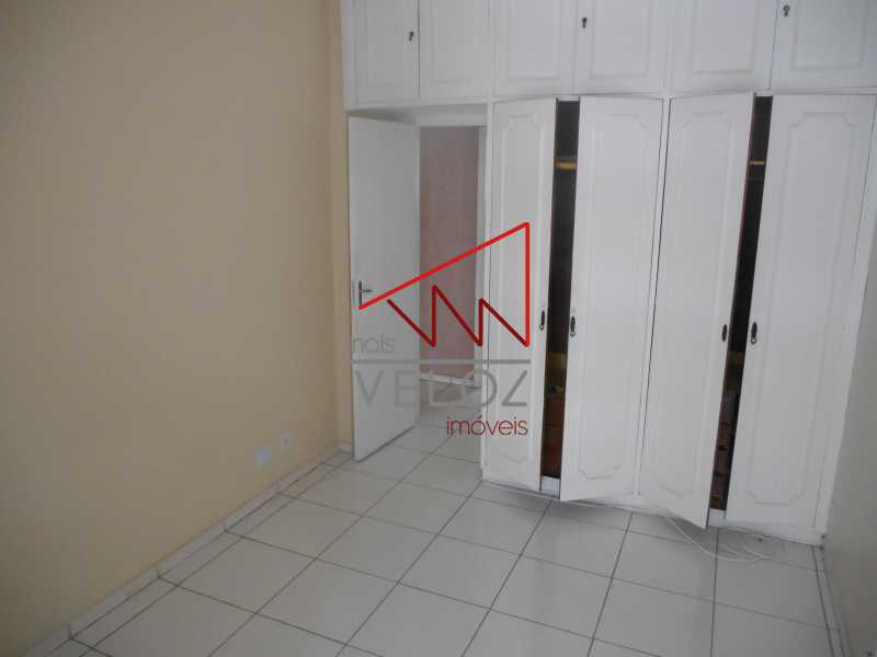 Apartamento à venda com 2 quartos, 66m² - Foto 13