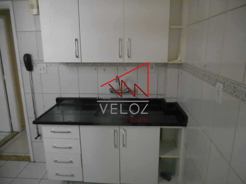 Apartamento à venda com 2 quartos, 66m² - Foto 18