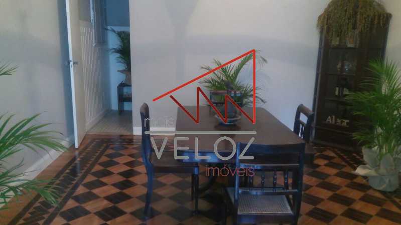 Apartamento à venda com 3 quartos, 170m² - Foto 4