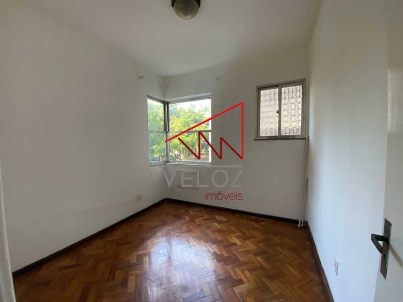 Apartamento à venda com 3 quartos, 150m² - Foto 9