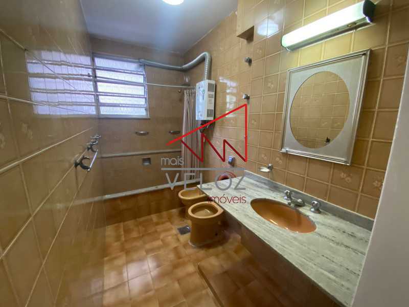 Apartamento à venda com 3 quartos, 150m² - Foto 25