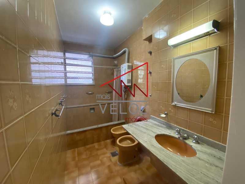 Apartamento à venda com 3 quartos, 150m² - Foto 28