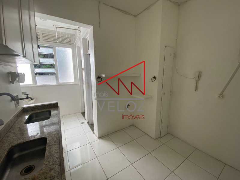 Apartamento à venda com 3 quartos, 150m² - Foto 30